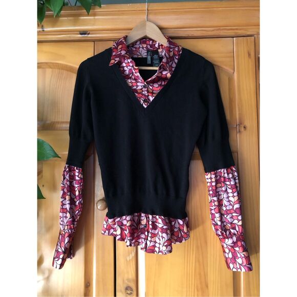Bisou Bisou Michele Bohbot Sweater Size M Faux Collared Shirt Black V-Neck - Picture 1 of 11